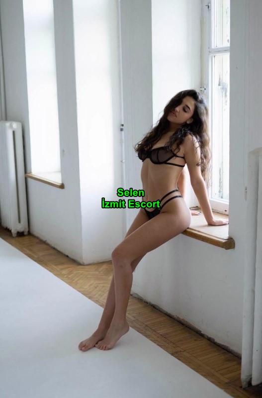 izmitescortselen-1 izmitescortselen-1 Selam, Ben Selen İzmit Escort Dünyasının Ateşli Yıldızı